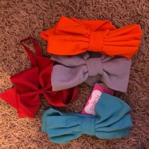 Lot of Ric rac bows